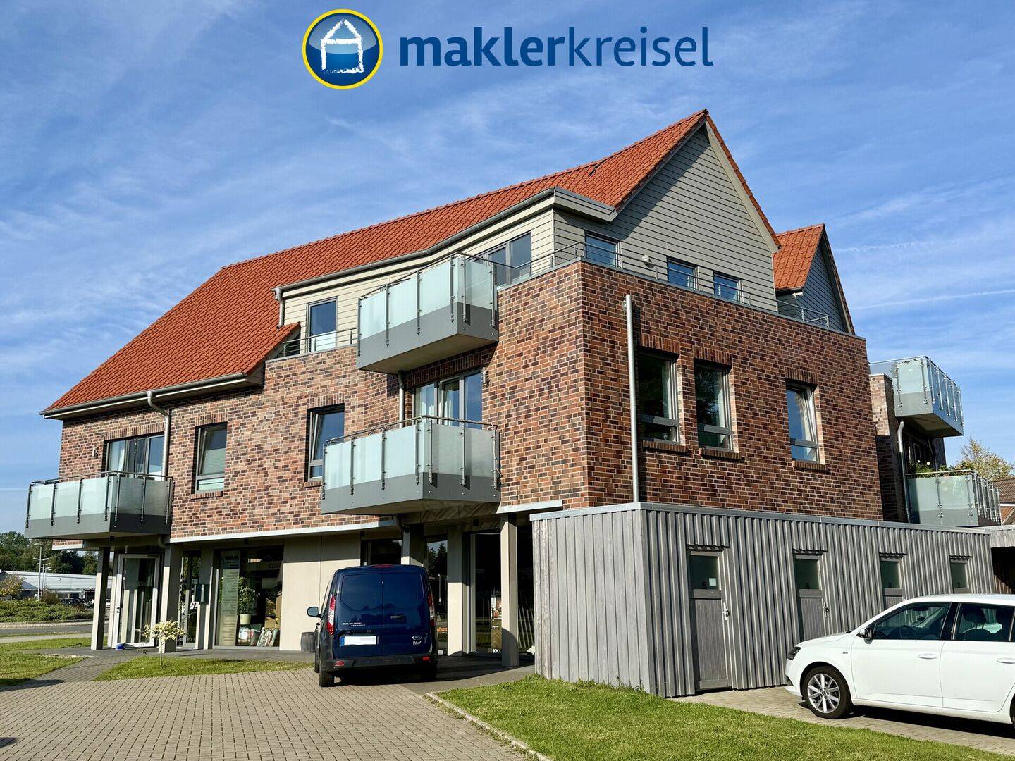 Moderne 3-Zimmer-Obergeschosswohnung mit Balkon, Aufzug und Stellplatz in Esens, 26427 Esens