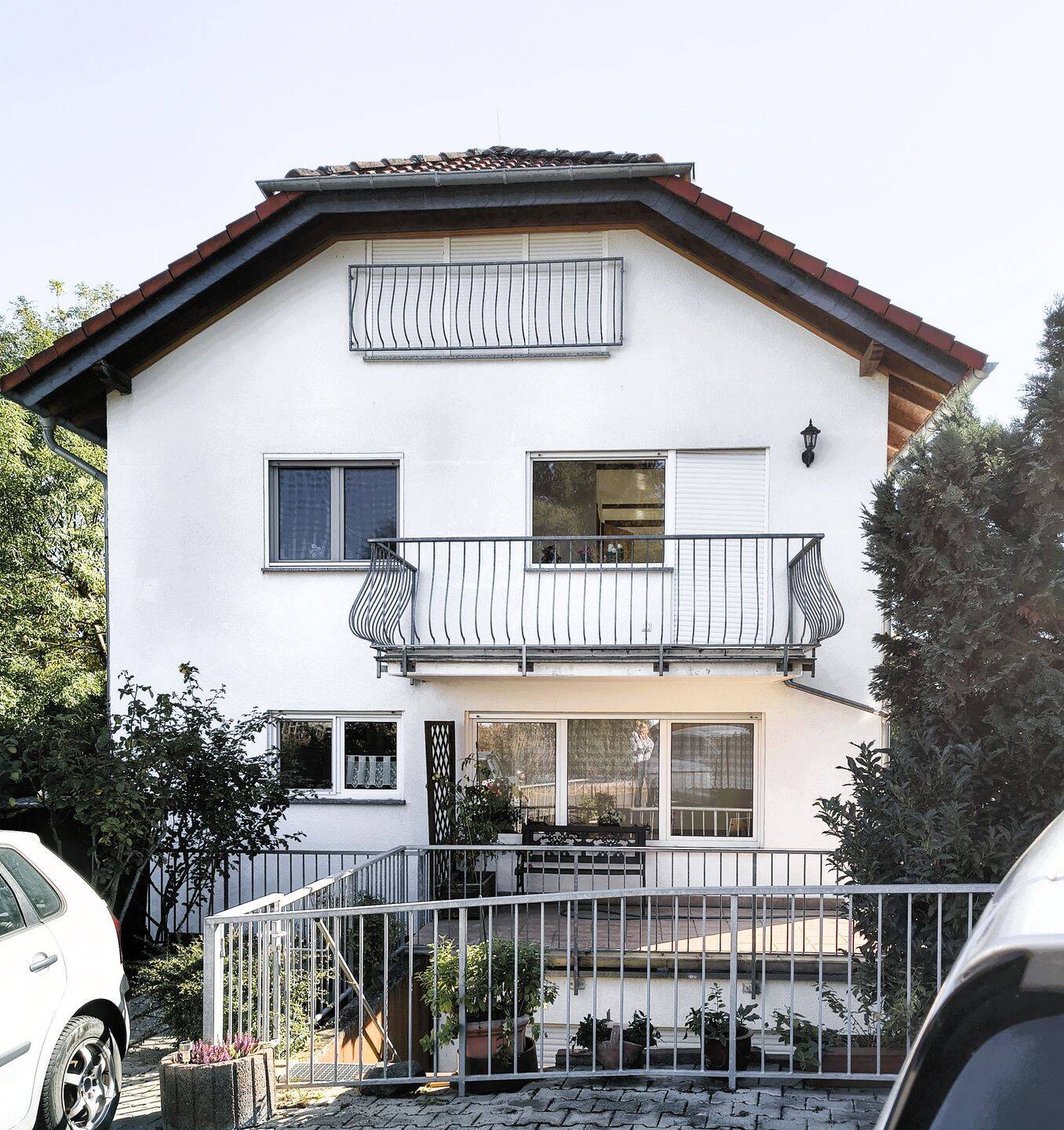 Doppelhaushälfte mit Balkon + Terrassen + kl. Garten in Otzberg-Hering, 64853 Otzberg
