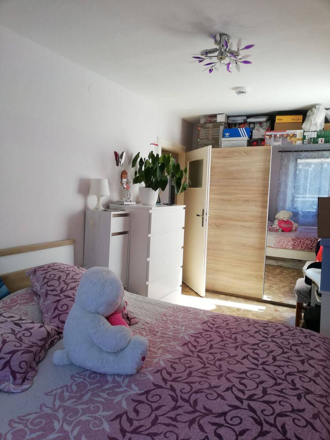Helle 2-Zimmer-Wohnung – ab sofort bezugsfrei, 90429 Nürnberg