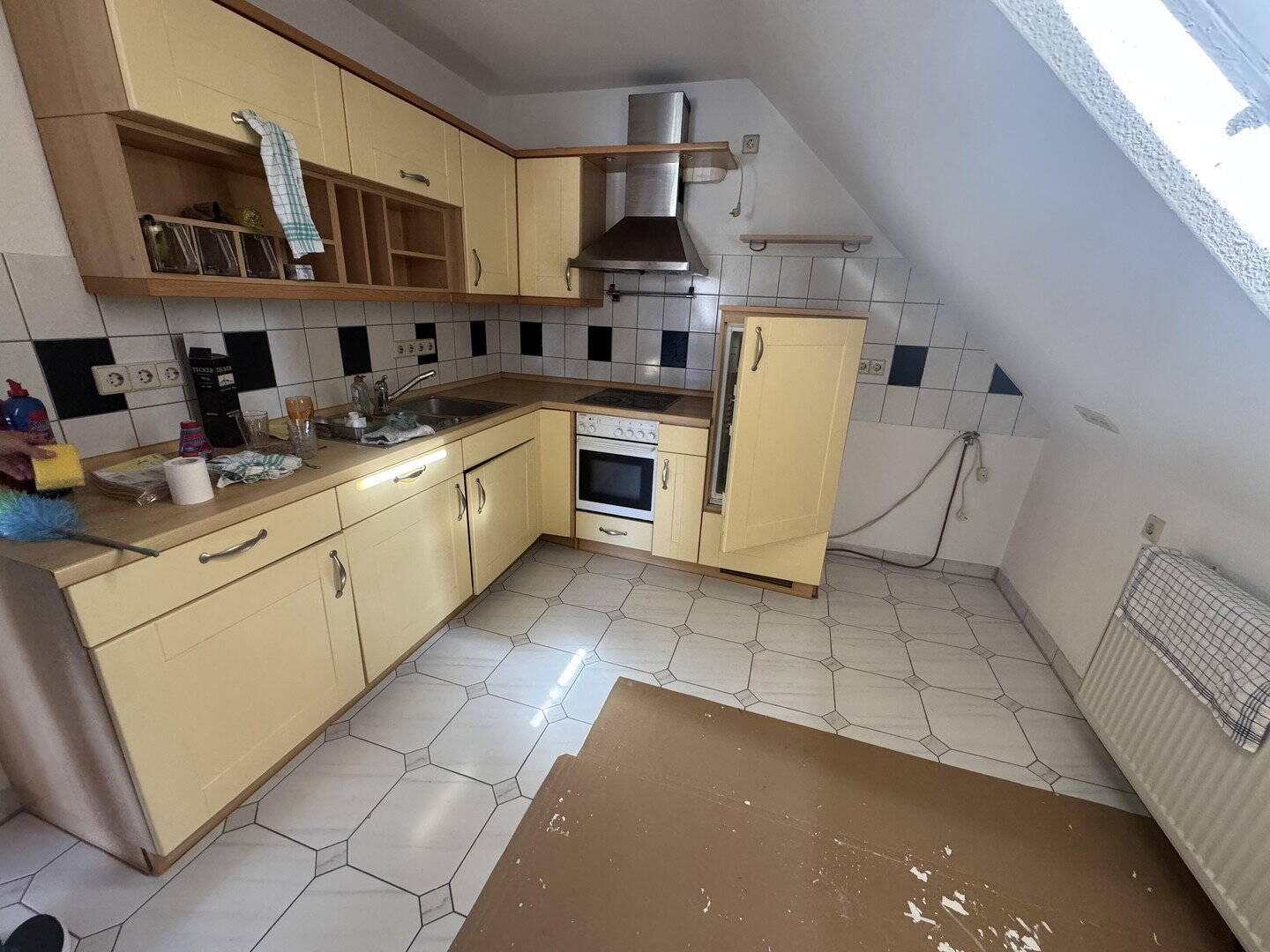 2,5 Zimmer Wohung in Erkenbrechtsweiler, 73268 Erkenbrechtsweiler