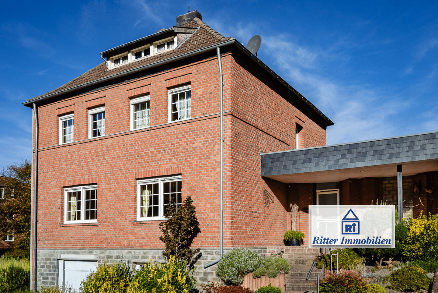 Ritter Immobilien e.K.: Charmantes älteres Haus mit großem Garten und Garage!, 52222 Stolberg (Rhld.)