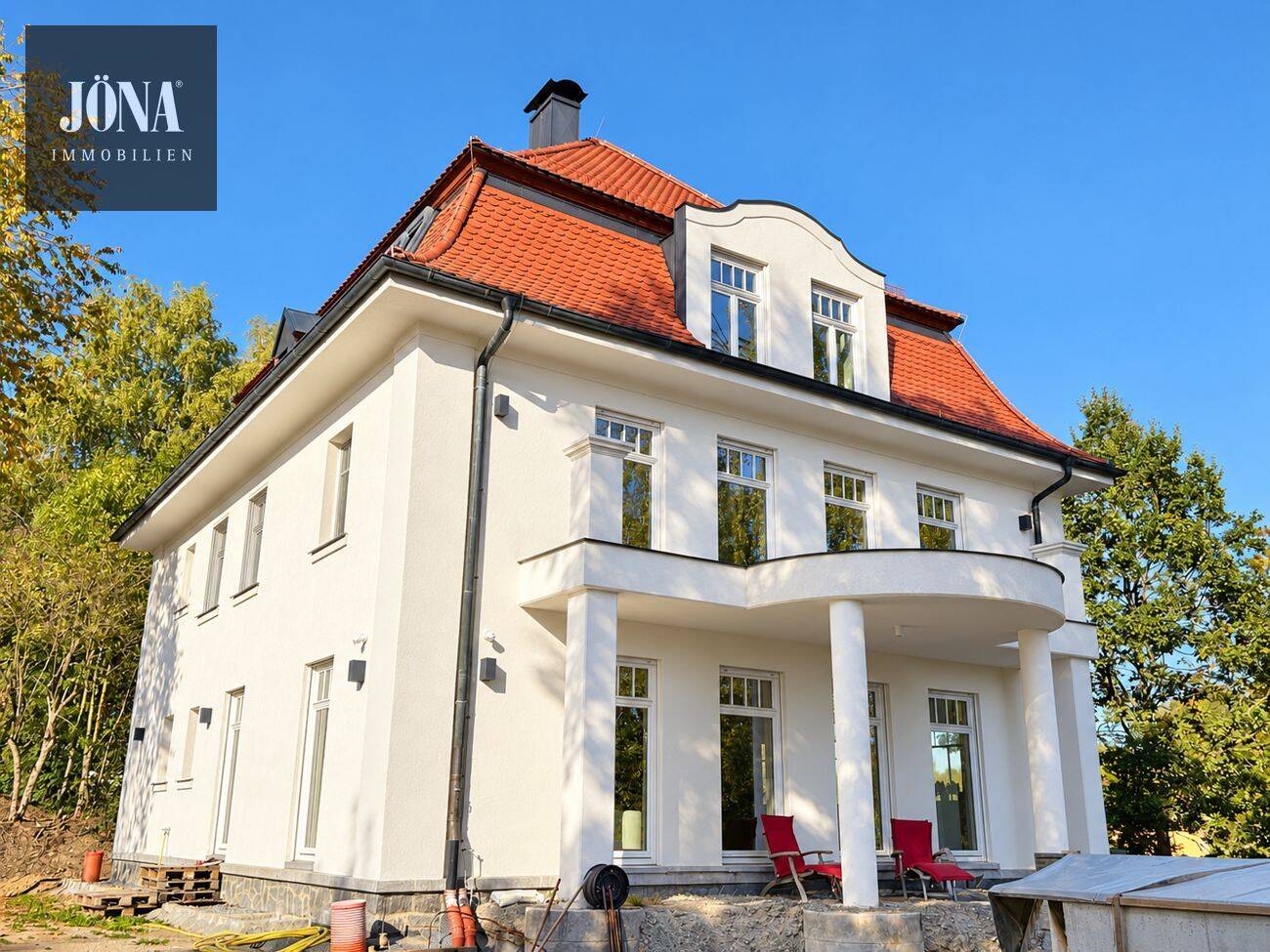 Wohnen mit Geschichte und Erholungsfaktor-besondere 3-Zimmer-Wohnung in historischer Villa in Alleinlage, 95352 Marktleugast
