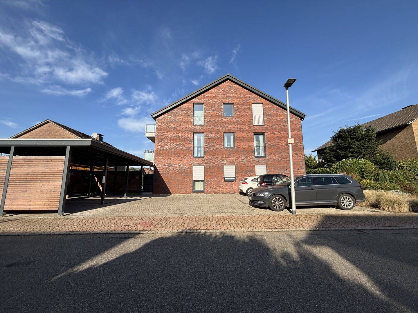 Großzügige DG-Wohnung im Blumenviertel, 46395 Bocholt