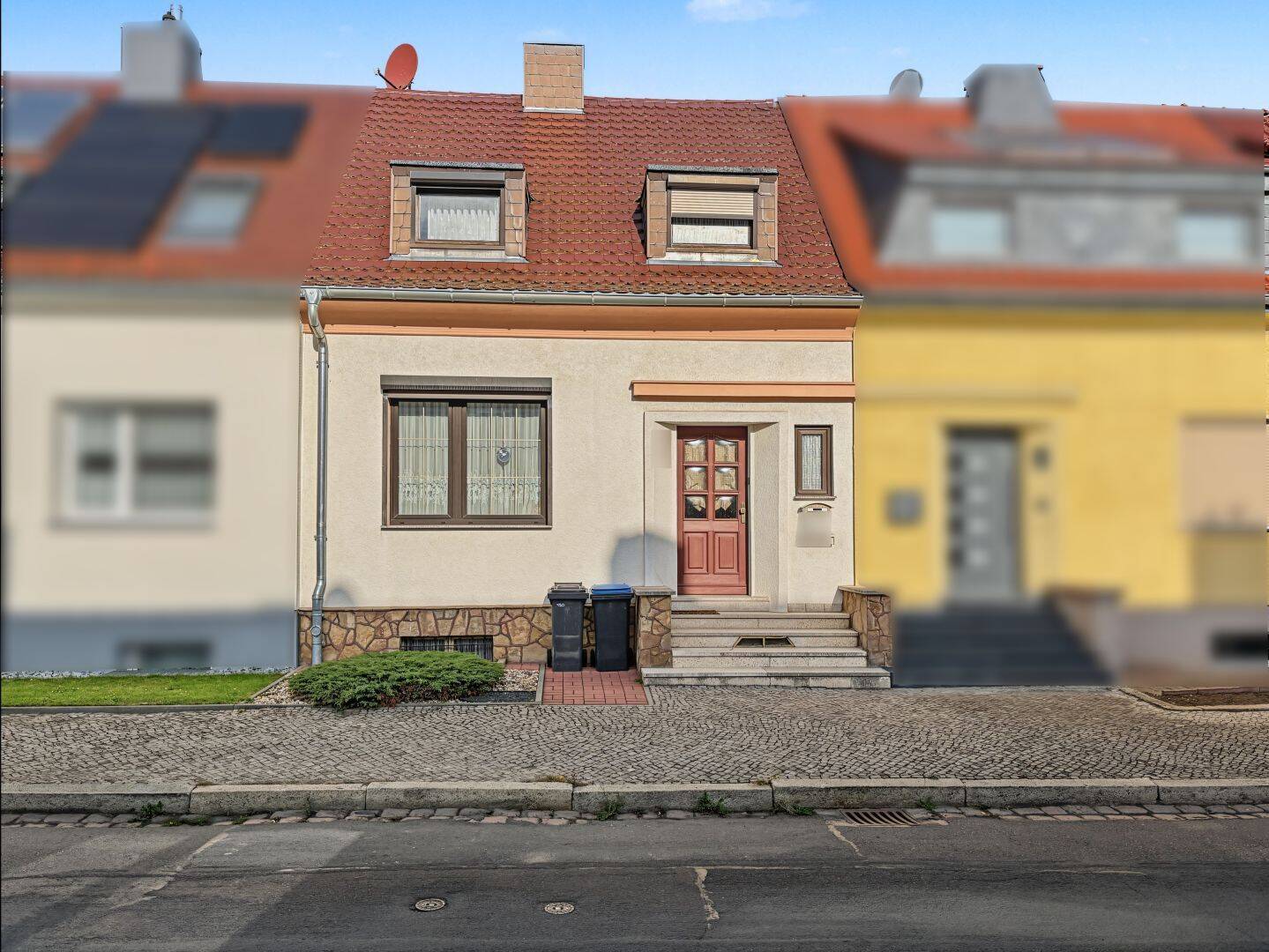 Ihr neues Familienzuhause mit Charme, Reihenhaus mit Platz und Garten in Köthen, 6366 Köthen (Anhalt)