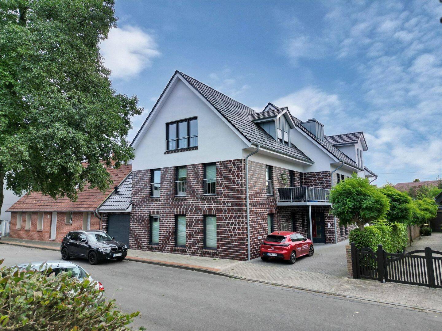 Große barrierefreie Dachgeschosswohnung mit schönem Balkon in Rheine -bezugsfrei-, 48431 Rheine