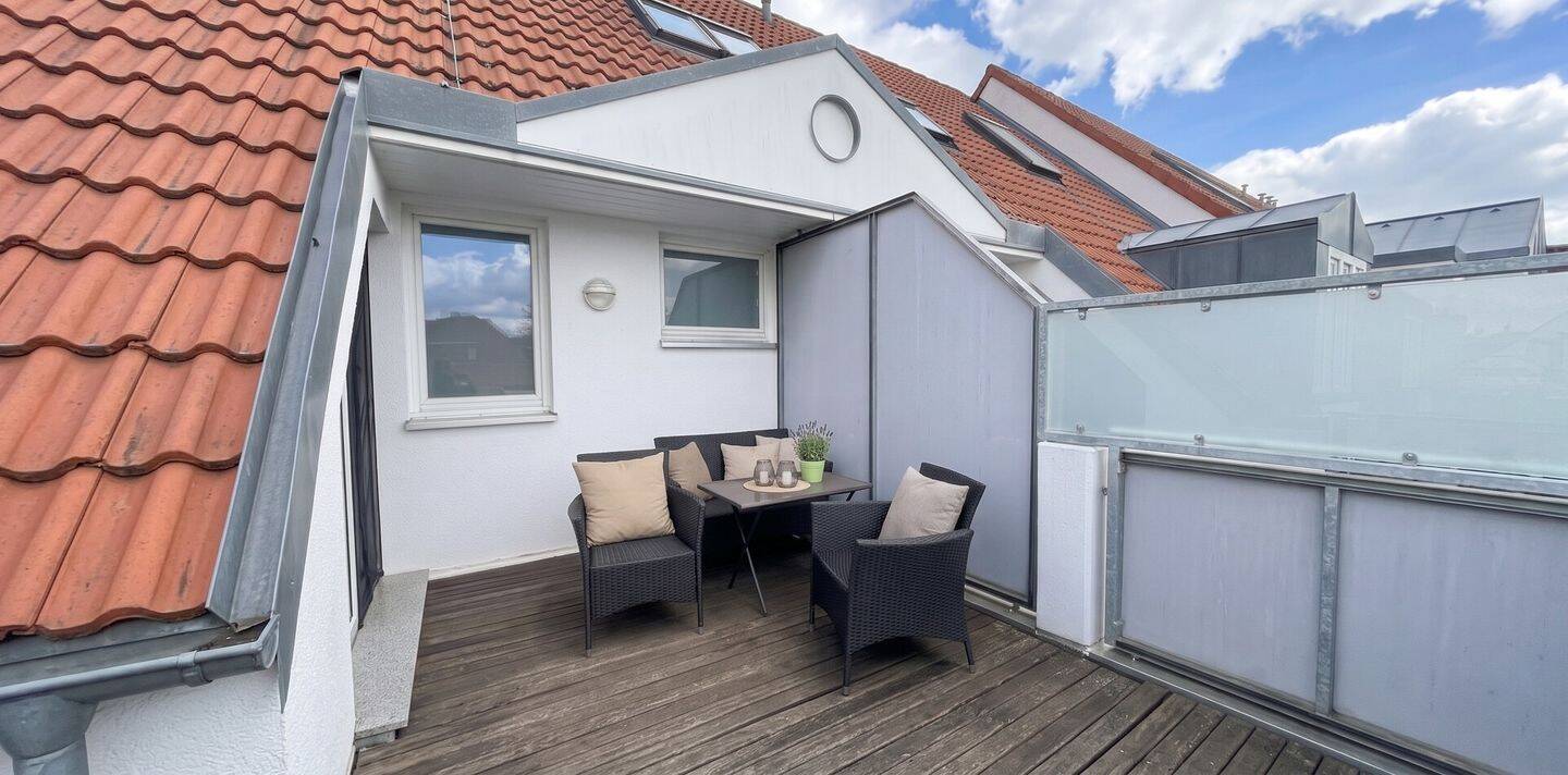 Wunderschöne Maisonettewohnung mit großem Balkon in ruhiger Lage von Freiberg, 9599 Freiberg