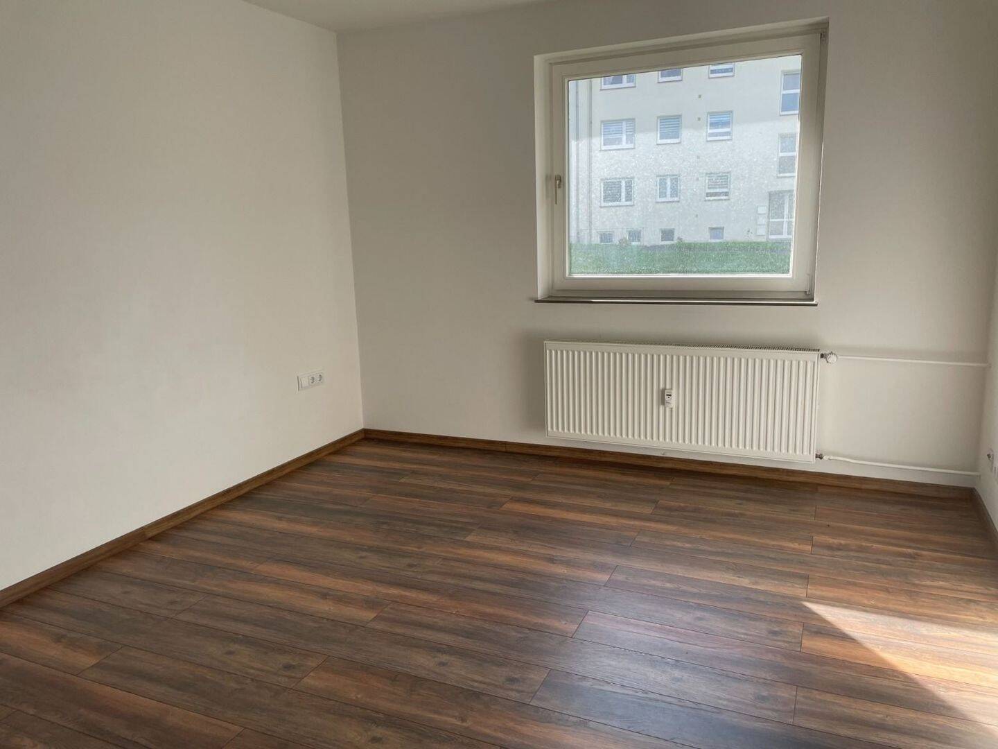Sonnige 3-Zimmer-Wohnung im 3. Stock mit Einbauküche in Eschwege, 37269 Eschwege