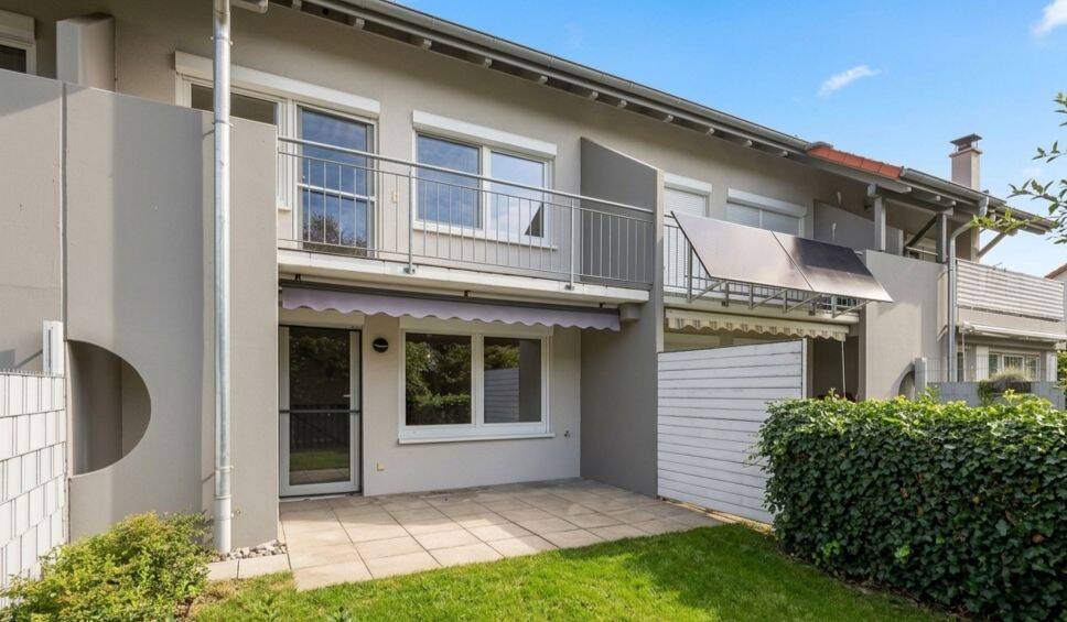 Top-Preis und ruhige, rheinnahe Lage in Kadelburg – Reihenmittelhaus im gepflegten Zustand, 79790 Küssaberg