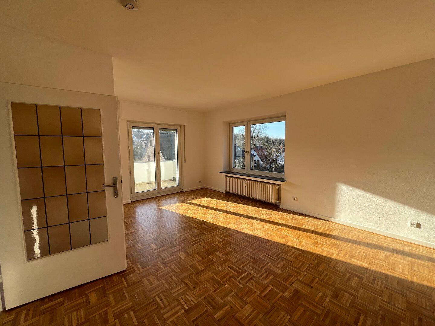 Schöne 2-Zimmer-Wohnung in Gadderbaum | 76 m² | Südbalkon, 33617 Bielefeld (Gadderbaum Innenstadt)