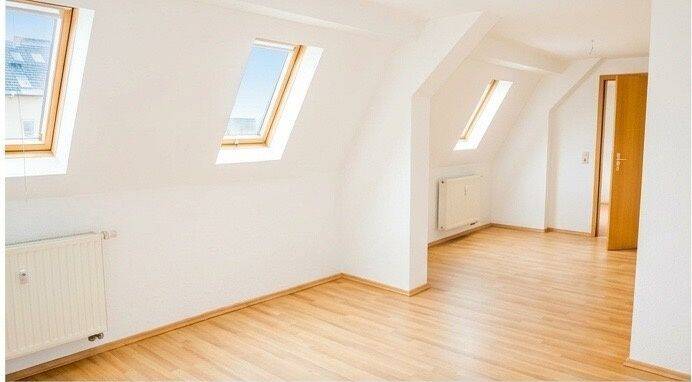 Wohnen mit Ausblick – gemütliche 2-Raum-Wohnung, 7973 Greiz