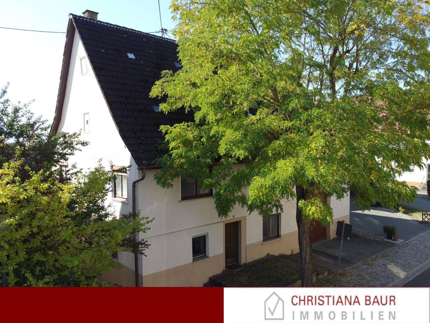 WOHNEN IM ORT MIT VIEL PLATZ: Bauernhaus Trillfingen, 72401 Haigerloch