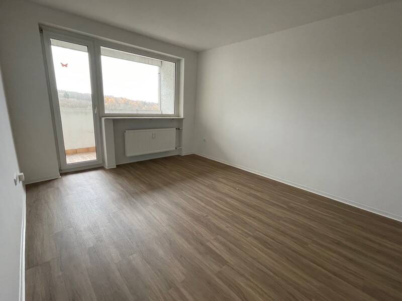 Sanierte 2-Zimmerwohnung mit Balkon, 63069 Offenbach am Main (Lauterborn Offenbach am Main Rosenhöhe)