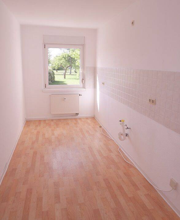 Direkt zuschlagen! – Geräumige Familienwohnung mit großzügiger Küche und schönem Balkon, 3205 Calau