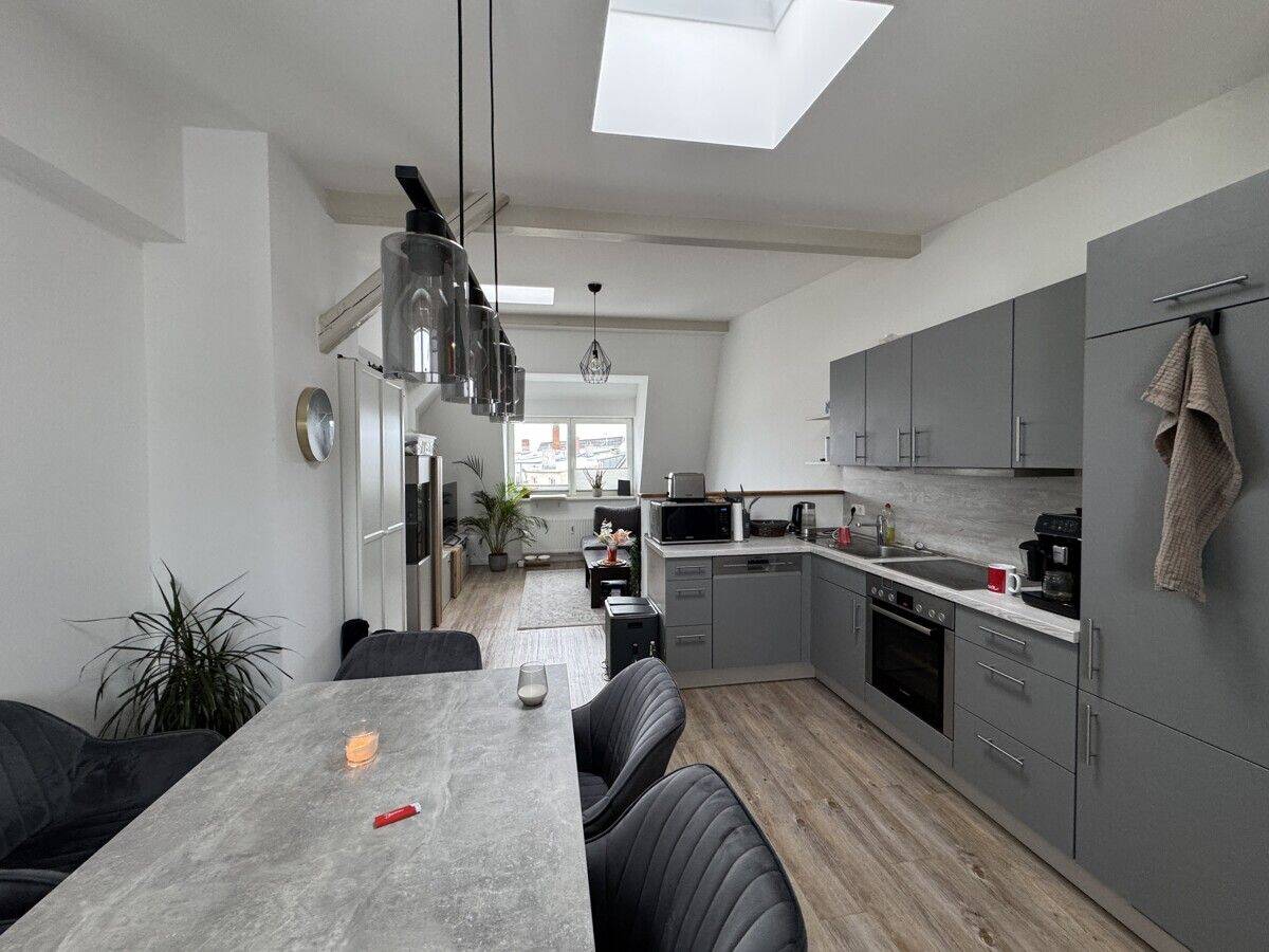 Moderne 3-Zi Wohnung mit EBK – zwischen SanaKlinik und Innenstadt, 23562 Lübeck (Sankt Jürgen)