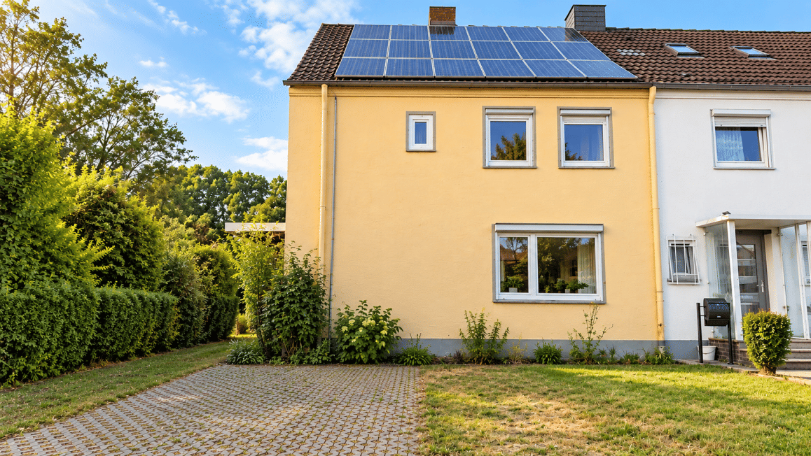 Viel Platz für Ihre Wohnideen – Reihenendhaus mit sechs Zimmern, Garten und PV-Anlage in Soest, 59494 Soest