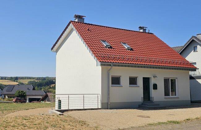 Kernsaniert und modernisiert – Ihr neues Zuhause mit Wohnkomfort auf Neubauniveau in der Eifel, 53940 Hellenthal