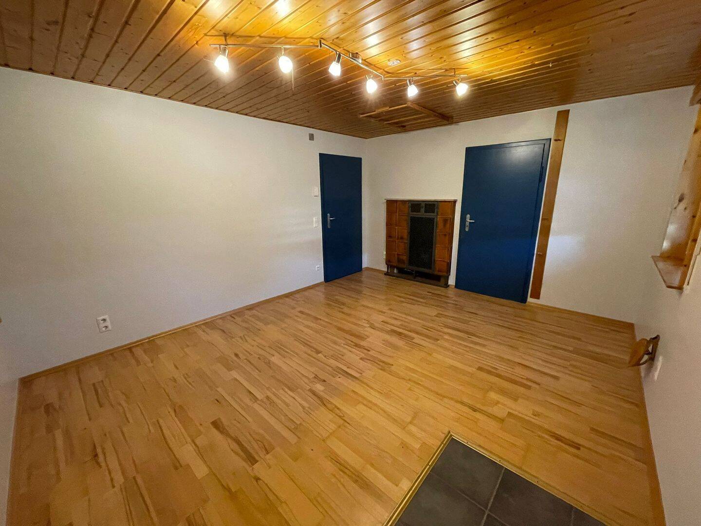 Helle 3-Zimmer-Wohnung in ruhiger Lage mit neuwertiger Küche und Tageslichtbad, 78532 Tuttlingen
