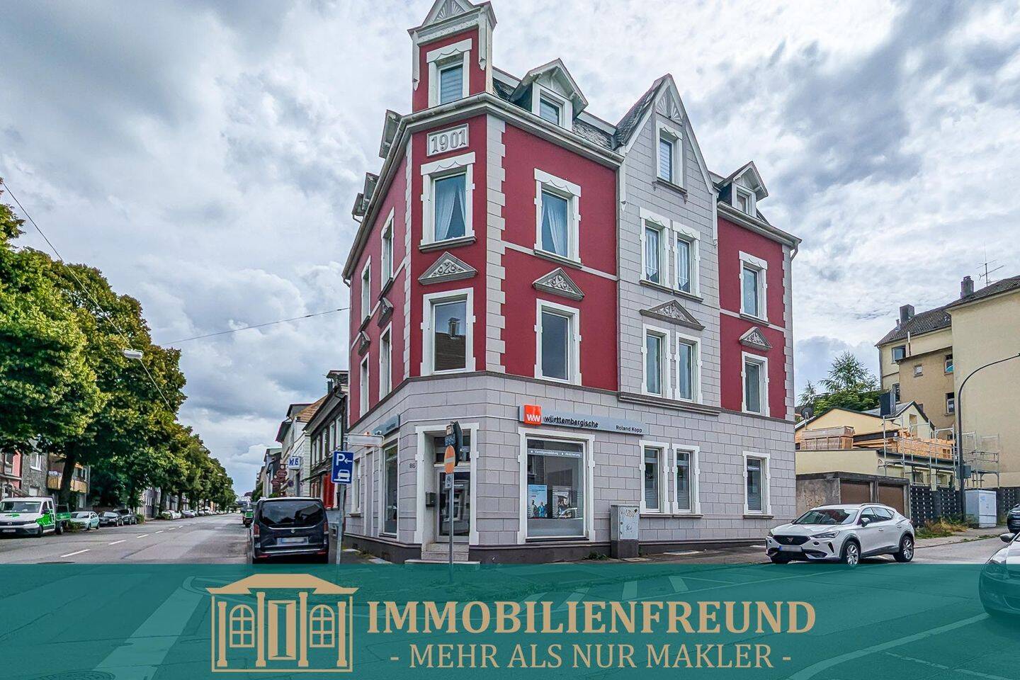Frisch renoviert mit Südbalkon und Garage: 3 Zimmer, Wohnküche im Gründerzeit-Eckhaus Langerfeld, 42389 Wuppertal (Langerfeld)