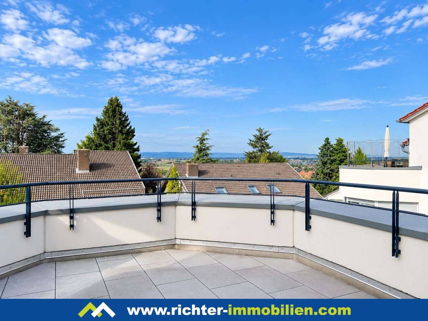 Hirschberg nahe den Weinbergen 4,5 ZKB mit Ausblick, 69493 Hirschberg an der Bergstraße