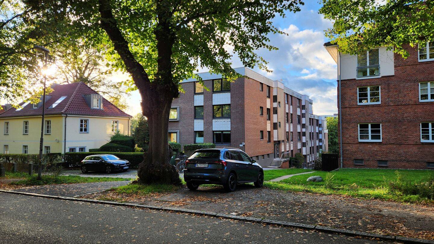 2-Zimmer-Wohnung in Lübeck St. Gertrud mit Balkon undhochwertiger Ausstattung, 23568 Lübeck (Schlutup Sankt Gertrud)
