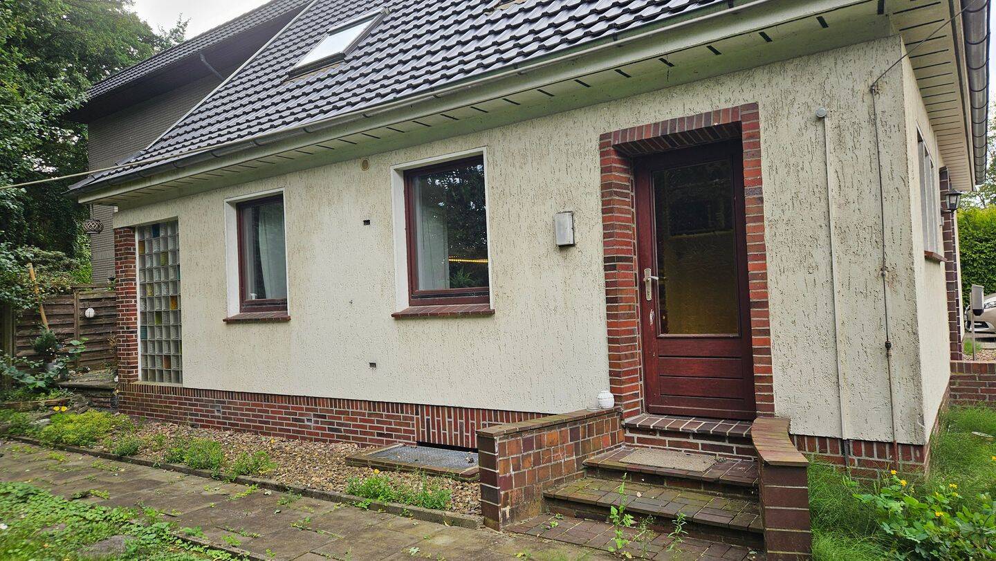 Helle 2-Zimmer-Dachgeschosswohnung mit Dachterrasse und Garage in Oldenburg, 26131 Oldenburg (Oldb) (Bloherfelde Eversten)
