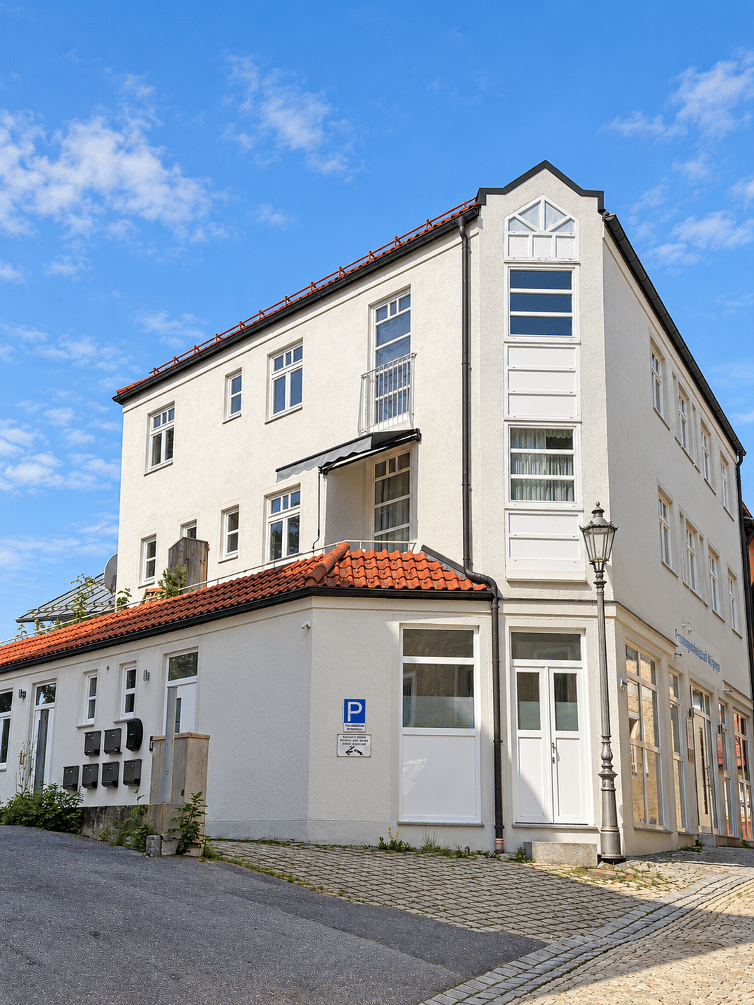 Vermietete 1-Zimmer-Dachgeschosswohnung im Zentrum von Grafenau, 94481 Grafenau