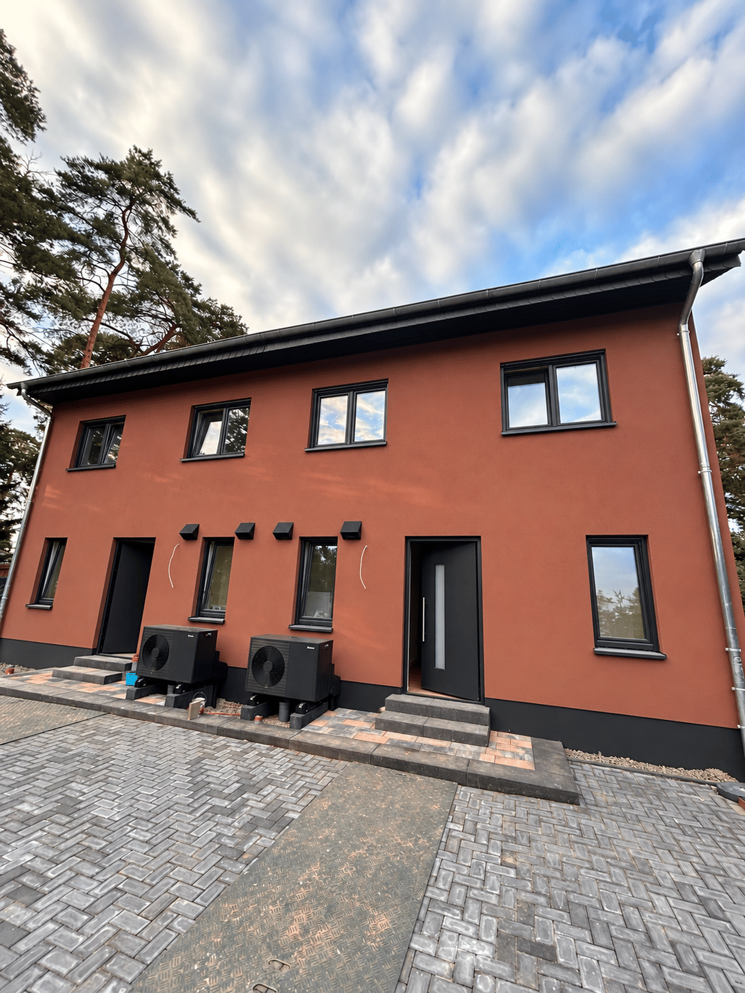 Familienfreundliche Neubau-Doppelhaushäfte mit Garten und Terrasse in ruhiger Lage von Wandlitz-Rahmer See, 16348 Wandlitz