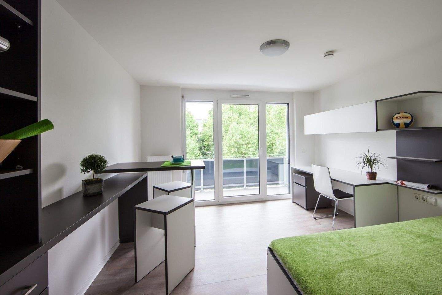 Möblierte Komfort-Apartments mit Balkon – Fußläufig zur PH, 73525 Schwäbisch Gmünd