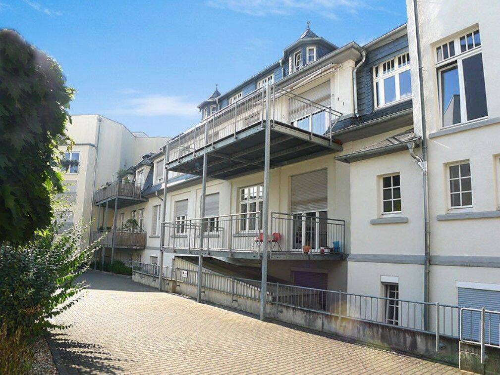 Stilvolle Altbauwohnung in hist. Gebäude, Nähe Porta Nigra, mit Einbauküche, 54290 Trier (Innenstadt Trier-Süd)