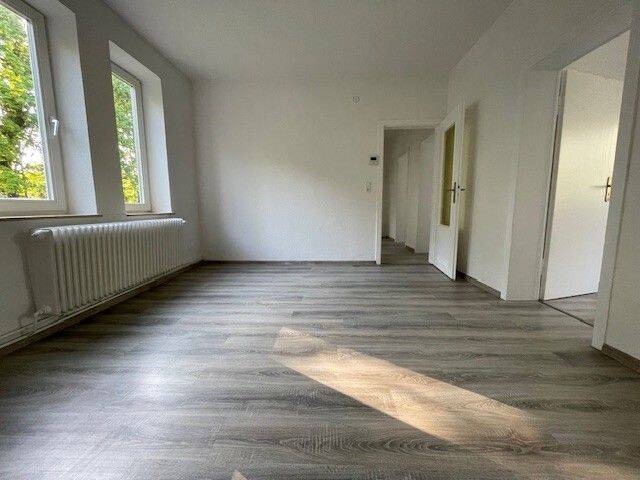 HERBSTAKTION 500,– EUR Gutschein für SIE bei Einzug Oktober, 26388 Wilhelmshaven
