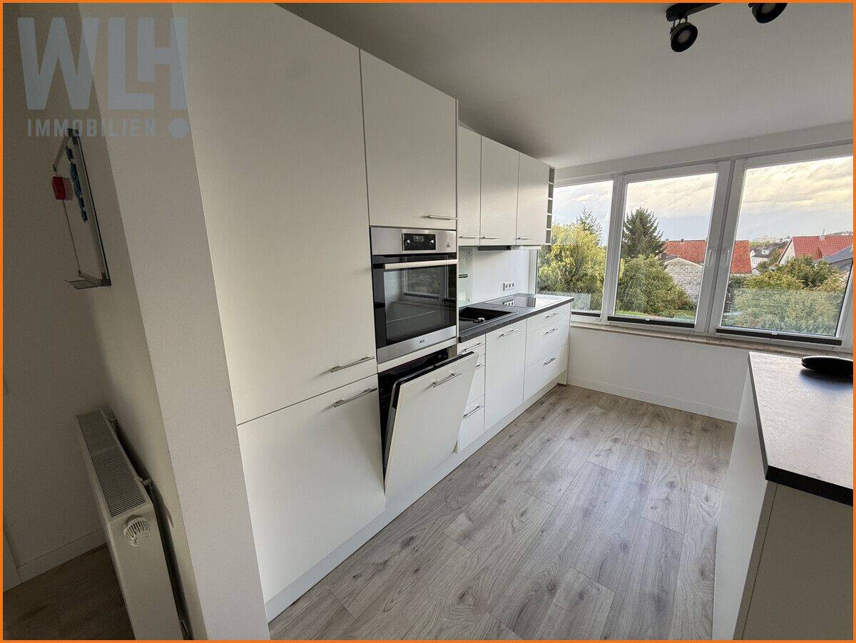 Großzügiges Wohnen mit Weitblick am Deister, 30890 Barsinghausen