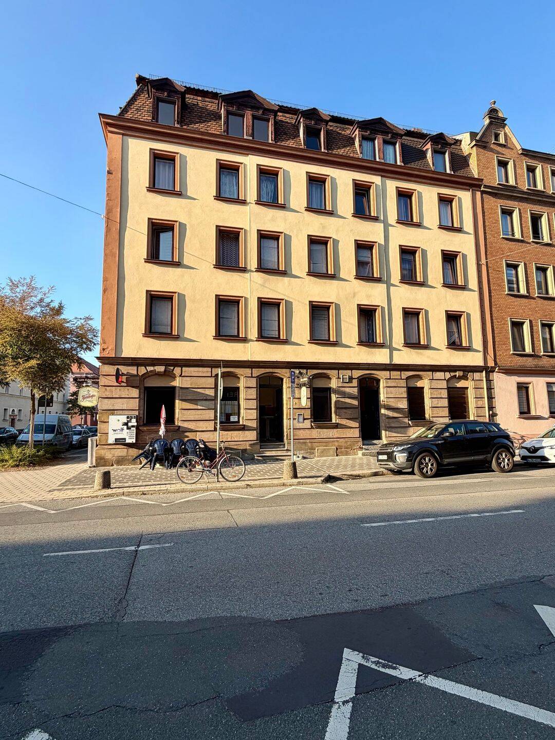 Viel Platz zum Wohlfühlen | Großzügige 4-Zimmer-Wohnung mit modernem Tageslichtbad | Fürth-Südstadt, 90763 Fürth (Südstadt Weikershof)