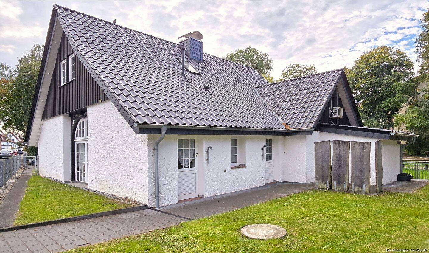 Landhaus-Idylle mitten im Stadtbereich: Einziehen & Genießen!, 33719 Bielefeld (Brönninghausen Heepen Oldentrup)