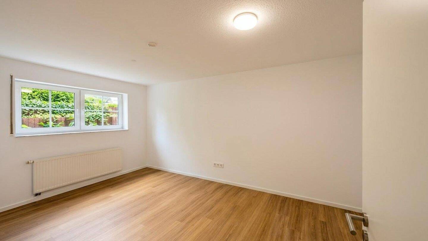 Erstbezug nach umfassender Renovierung – moderne 3-Zimmer-Wohnung mit neuer Einbauküche in Frechen, 50226 Frechen