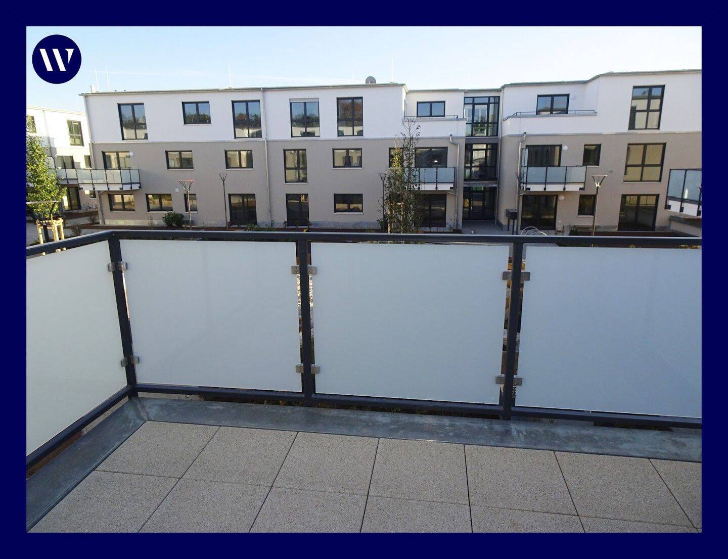 Modernes 1-Zimmer- Apartment mit Balkon + helles Ambiente, modernes Bad mit Walk-In-Dusche, 63165 Mühlheim am Main