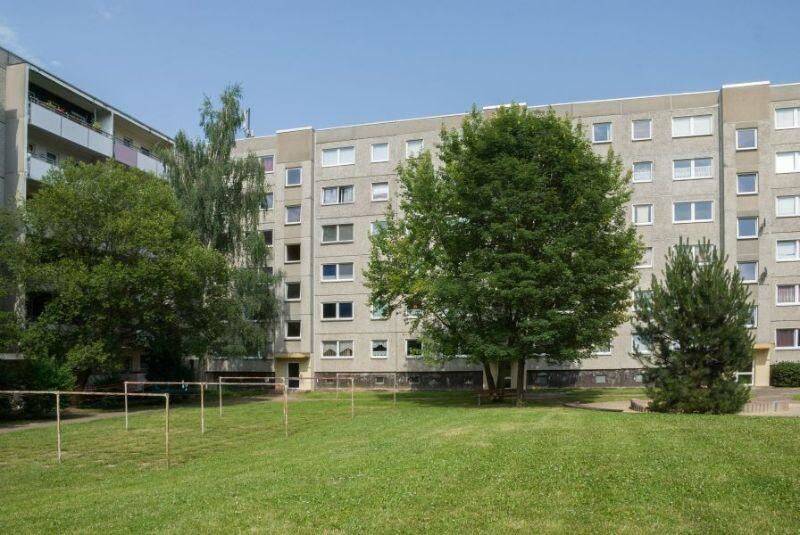 Aktuelle Renovierung einer 3-Zimmer-Wohnung mit Balkon!, 1169 Dresden