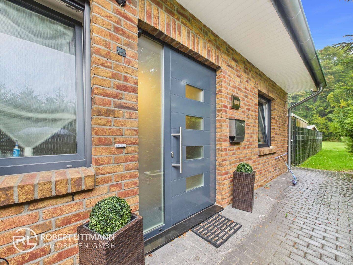 Modernes Reihenendhaus mit Wohlfühlcharakter in Bremerhaven, 27578 Bremerhaven (Lehe Leherheide)
