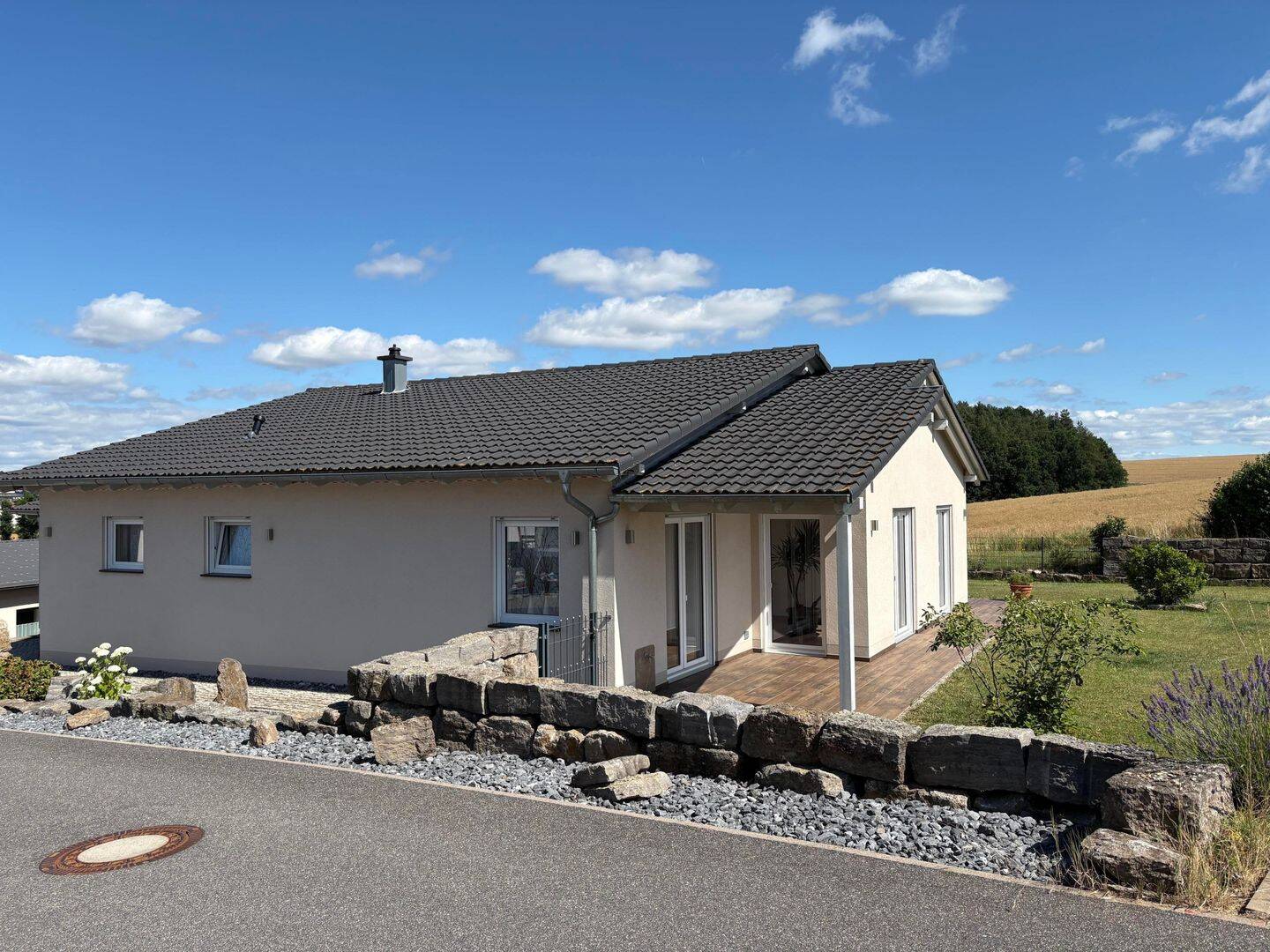Ankommen und Wohlfühlen – modernes Einfamilienhaus, 96161 Gerach