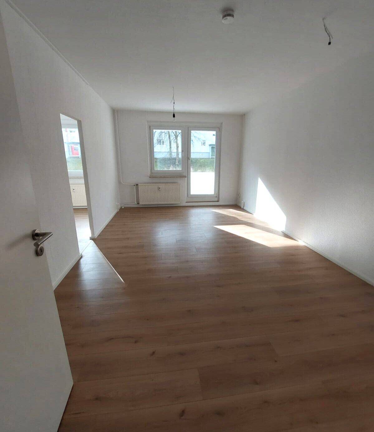 Hier müssen Sie nicht hoch hinaus!, 7549 Gera (Debschwitz Lusan Röppisch)