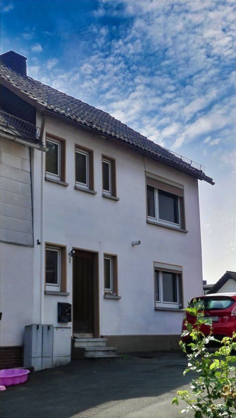 Provisionsfrei für Ersteher – Einfamilienhaus in Biedenkopf-Breidenstein – Zwangsversteigerung!, 35216 Biedenkopf