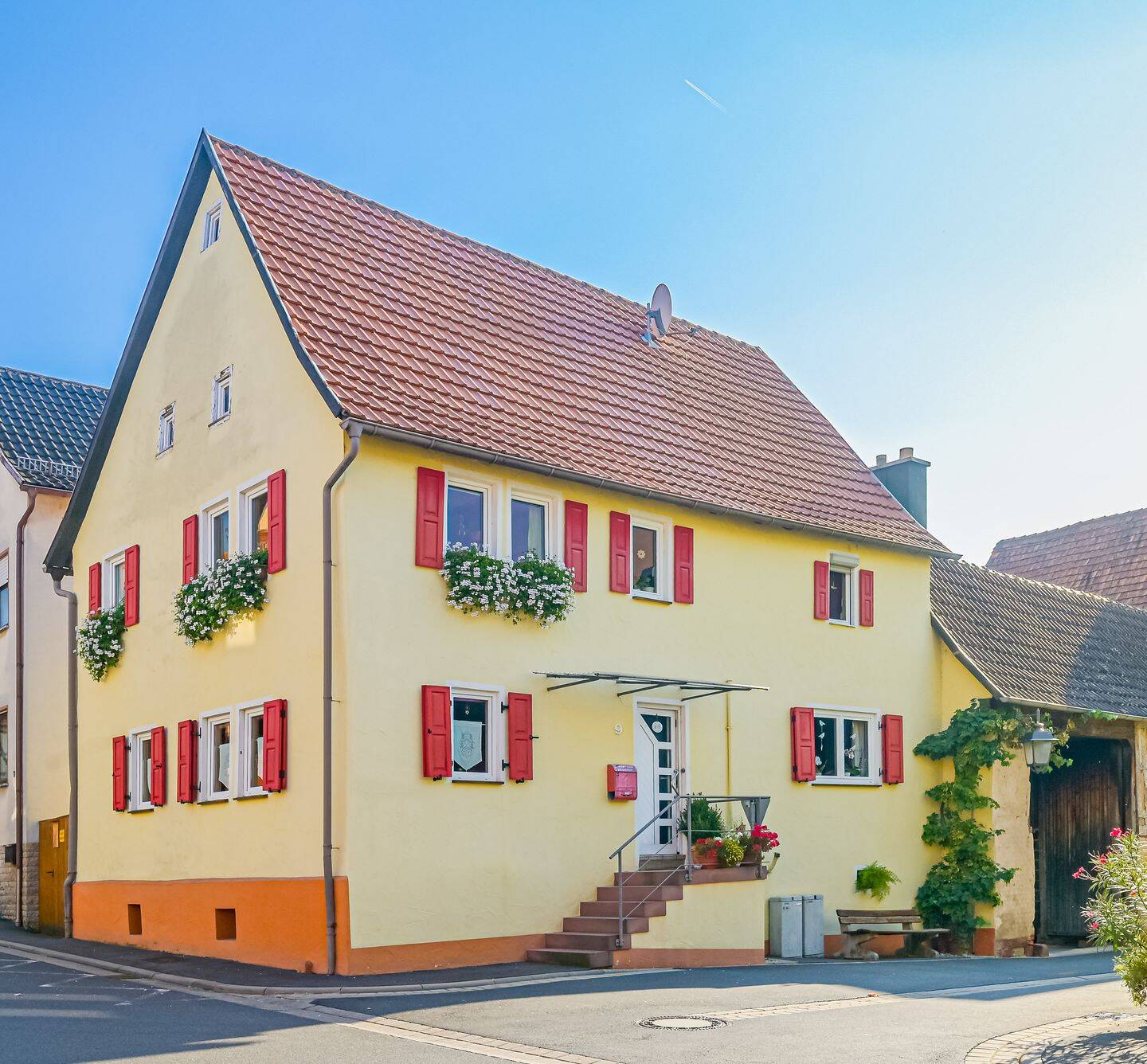 Historischer Charme in der Ortsmitte von Remlingen – Denkmalgesch. Wohnhaus mit Scheune und Garten, 97280 Remlingen
