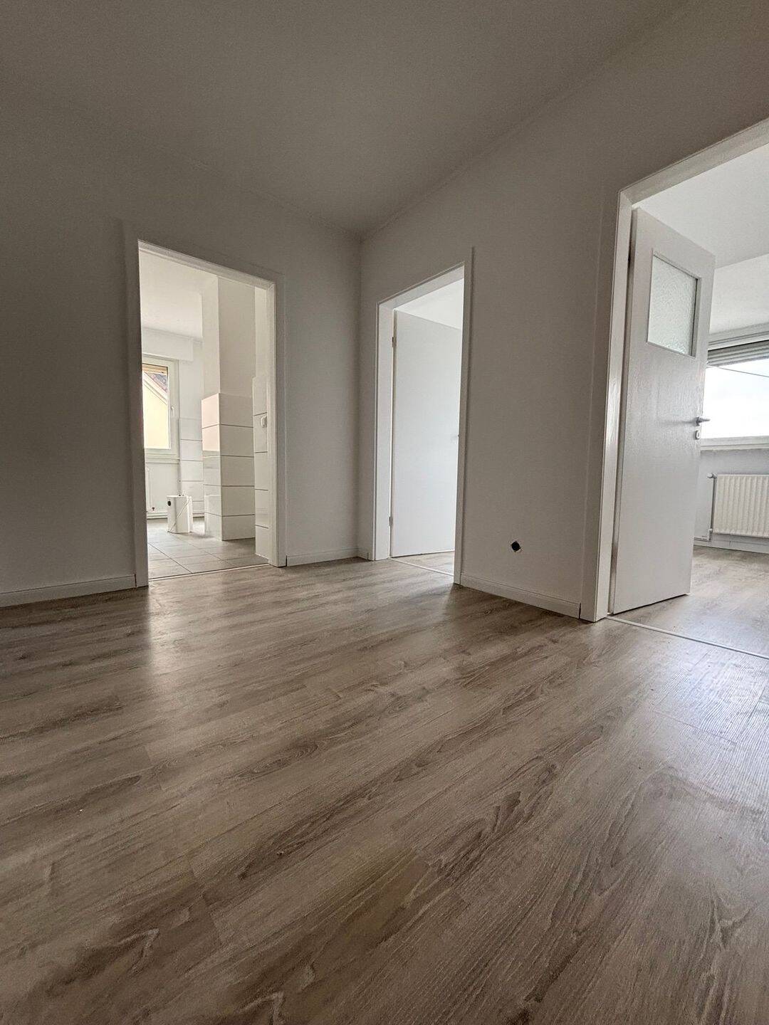 Lichtdurchflutete Dachgeschosswohnung auf drei Zimmern, 59065 Hamm (Hamm-Mitte Hamm-Norden)