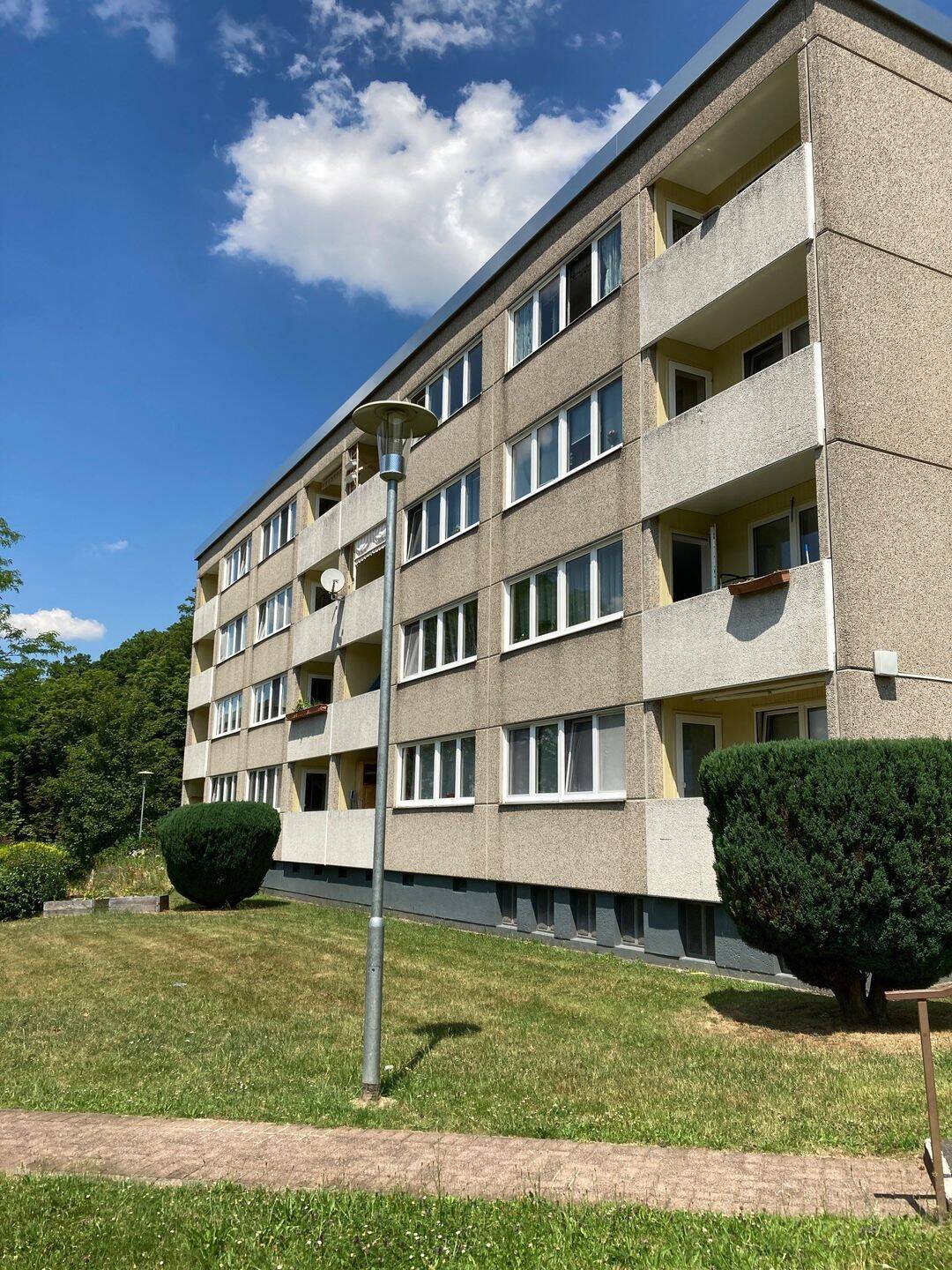 Sonnige Familienwohnung mit Balkon : 4-Zimmer-Wohnung am Richtsberg, 35039 Marburg