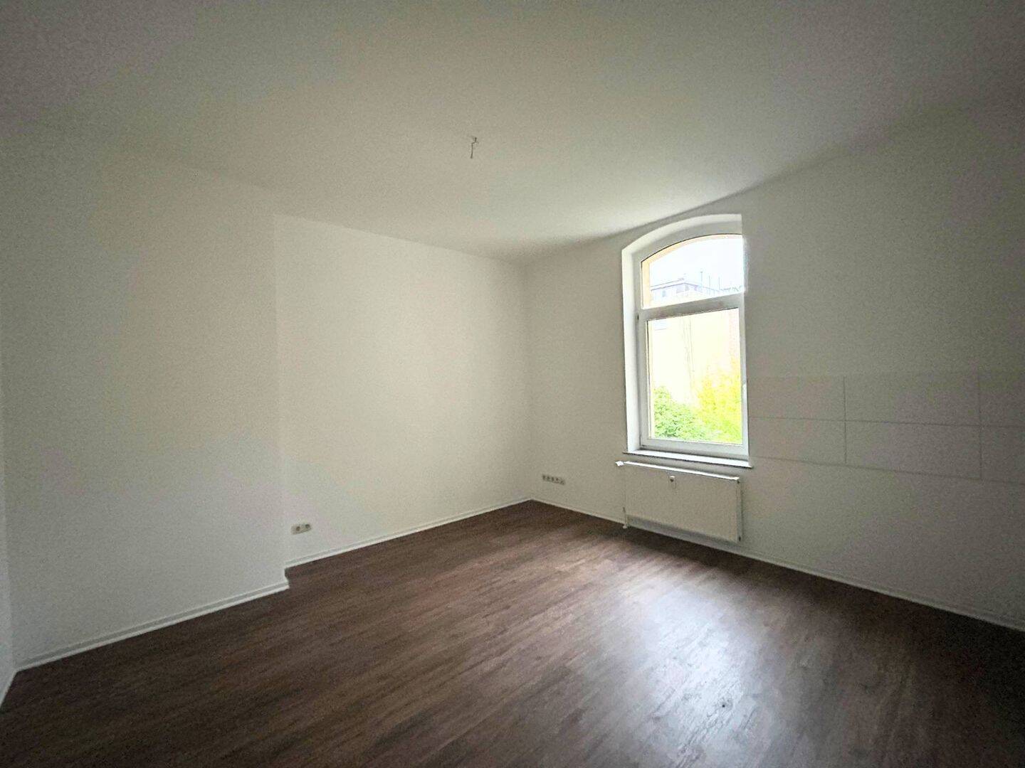 Modernes Single-Apartment in der südlichen Innenstadt, 6110 Halle (Saale) (Damaschkestraße Gesundbrunnen Innenstadt Lutherplatz Saaleaue)