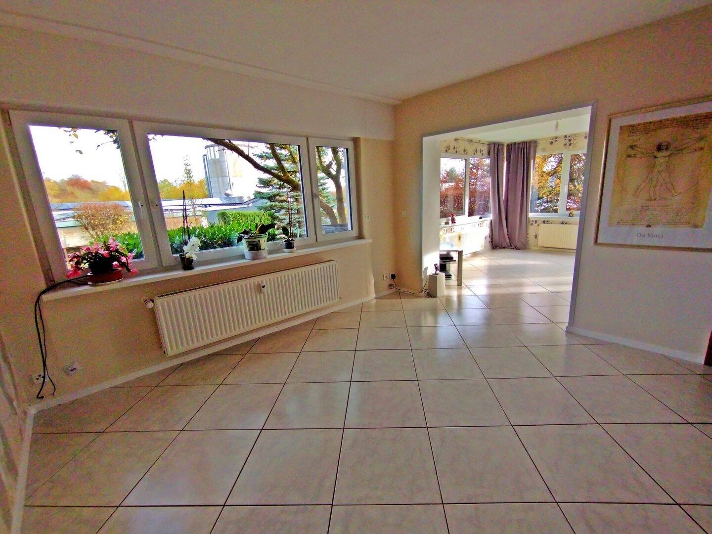 Großzügig Wohnen: Lichtdurchflutete 145 m² ETW mit Terrasse & Garten, 54311 Trierweiler