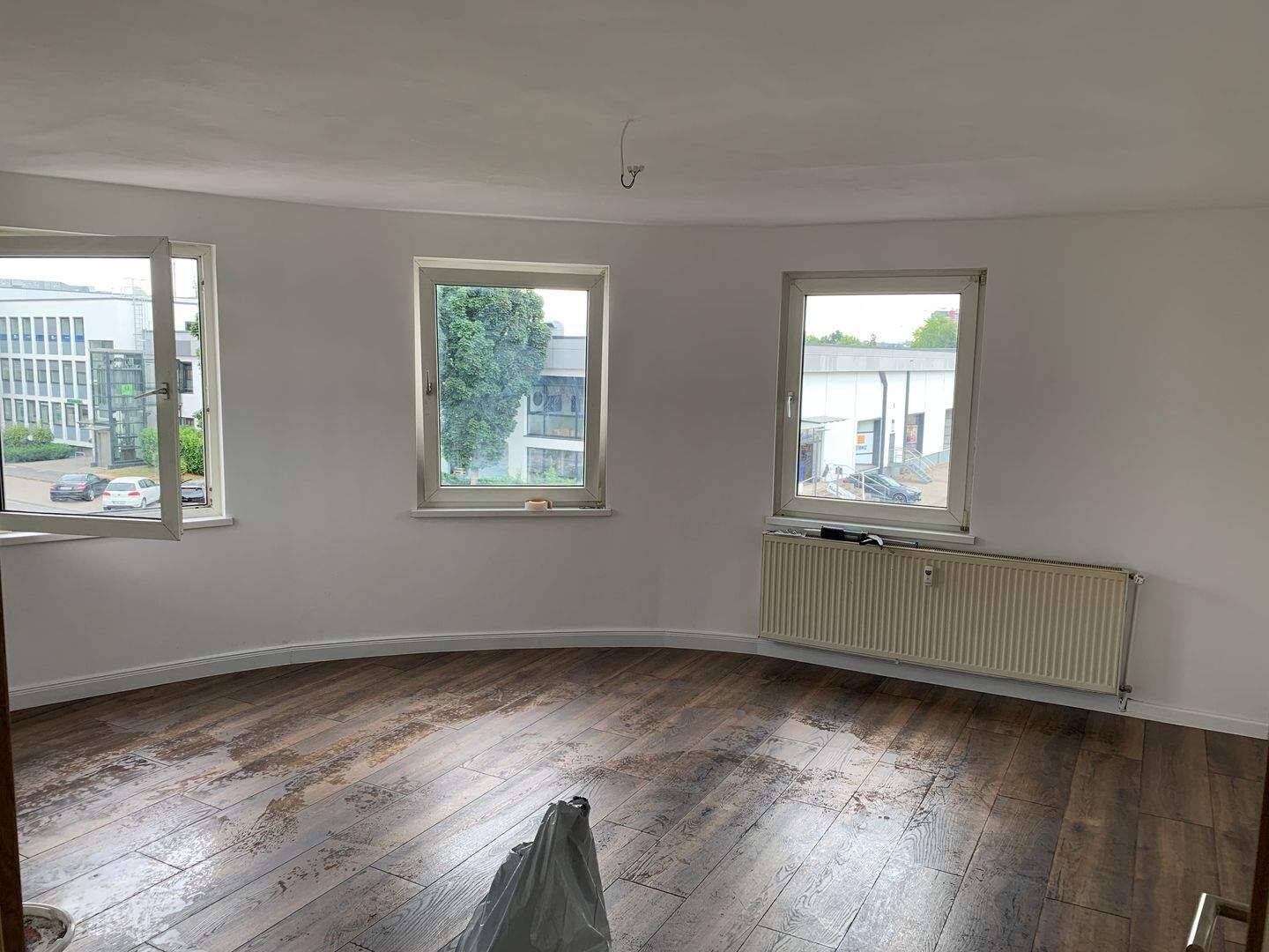 UNI-nah: vollständig sanierte 2-Zimmer-Wohnung mit separater Kleinküche, 45326 Essen (Altenessen-Nord Altenessen-Süd)