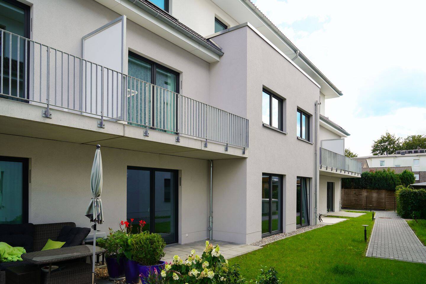 NEUBAU, ERSTBEZUG I Große 3-Zimmer-Wohnung mit Westbalkon, 22844 Norderstedt
