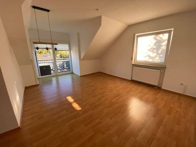 3-Zimmer-Wohnung mit Balkon in Zellingen, 97225 Zellingen