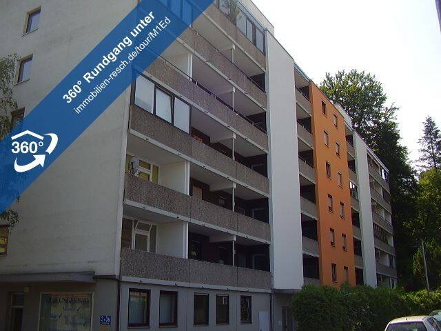 Singleappartement in bester Lage! 1-Zimmer-Wohnung mit Balkon, Duschbad & EBK, 94032 Passau (Altstadt Haidenhof-Nord Haidenhof-Süd Innstadt)