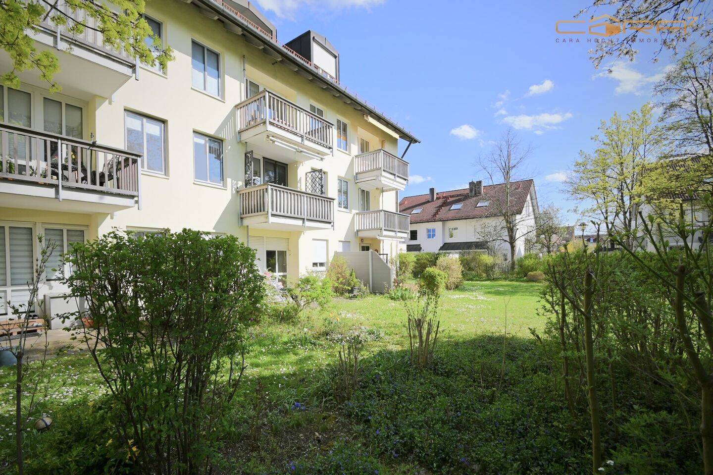 Helle 3-Zi-Wohnung mit Südwestbalkon – perfekte Raumaufteilung & Lift ruhige Lage in Höhenkirchen, 85635 Höhenkirchen-Siegertsbrunn